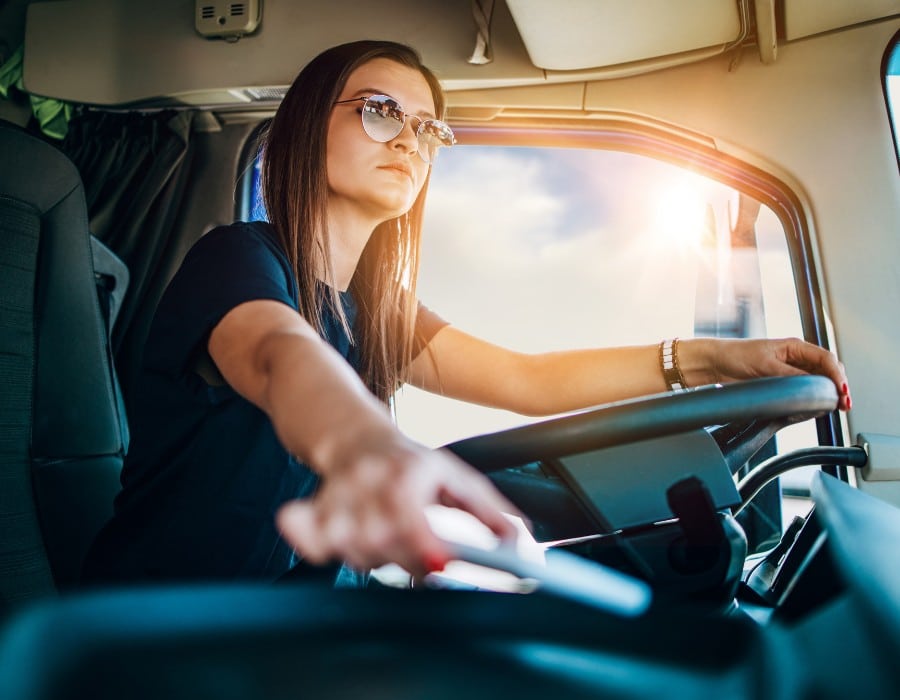 Por que escolher a Ágil como sua corretora de seguro para caminhão